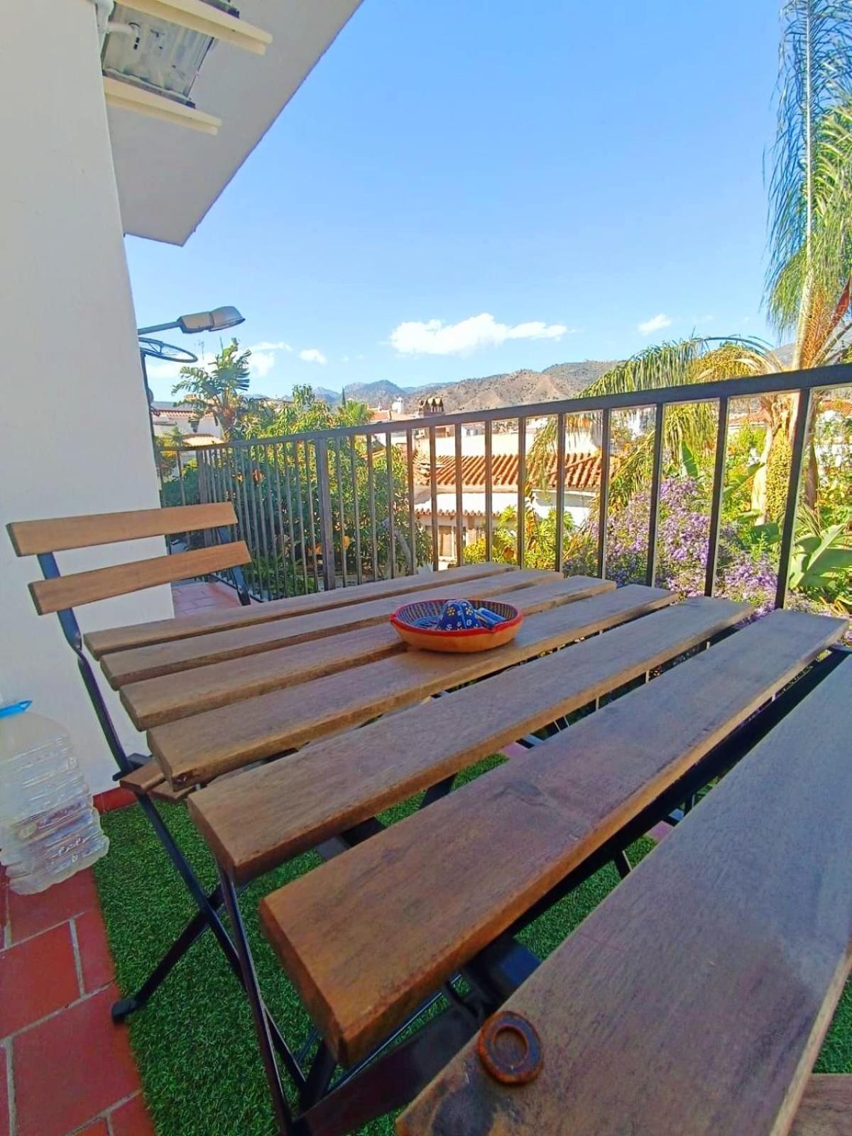 Apartamento Alarve Nerja Exterior foto